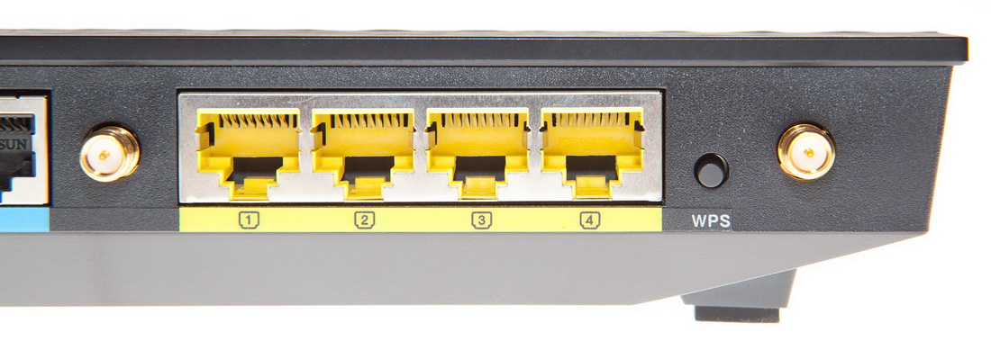 Routeur Wi-Fi 6 sans fil double bande Asus RT-AX57 AX3000 - Canada