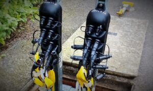 Swindon FTTH in pavement chamber